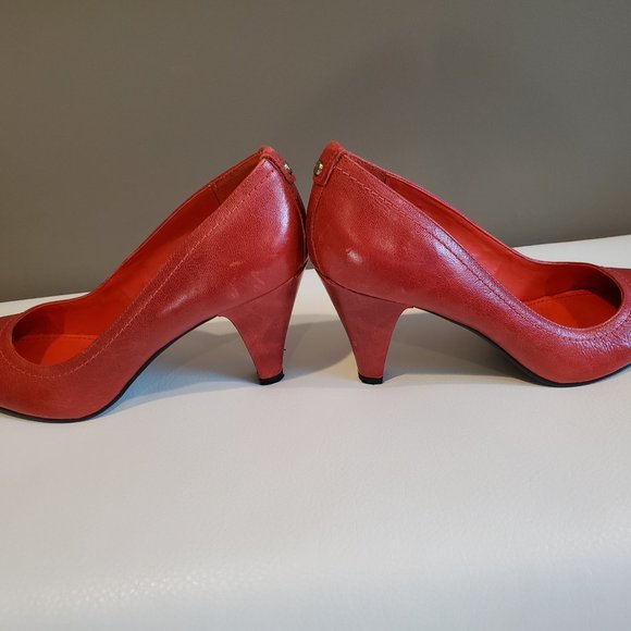 Red Leather Pumps (High Heels) - Picture 5 of 8